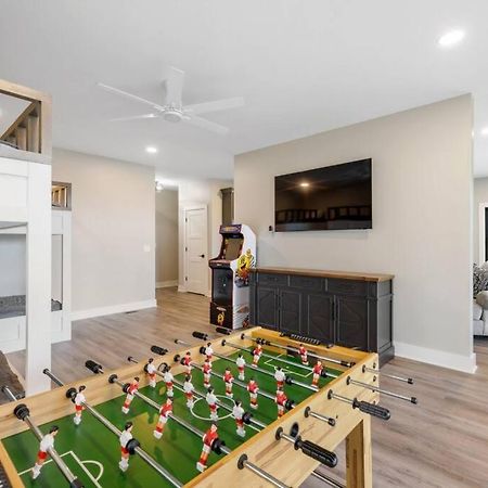 New Home, Dock, Kayaks, Game Room, Water Views Winchester Extérieur photo
