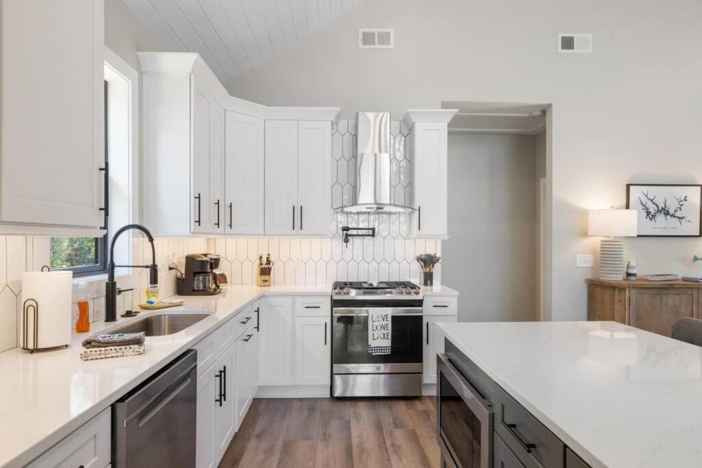 New Home, Dock, Kayaks, Game Room, Water Views Winchester Extérieur photo